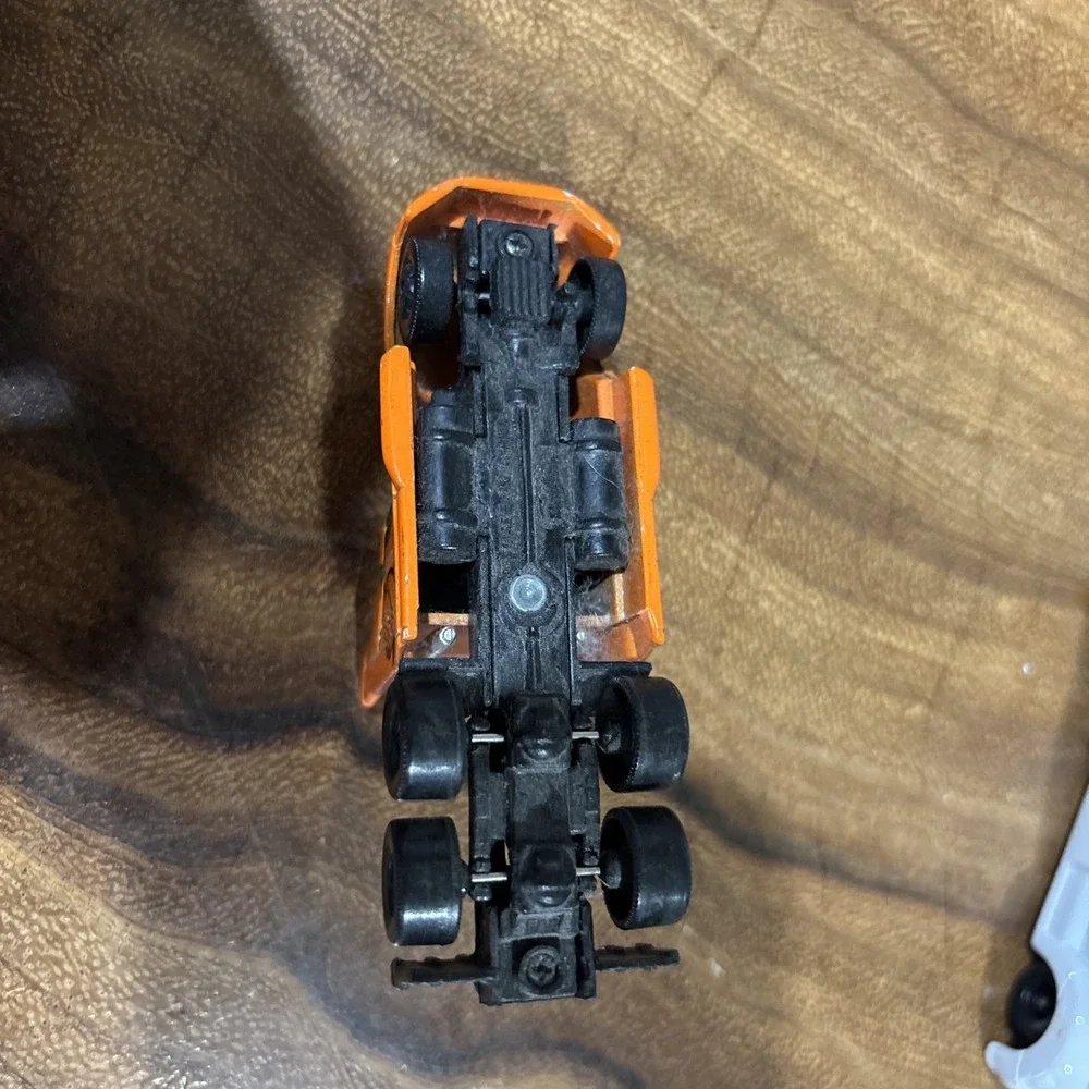 Toy Truck Lot - SIKU Mercedes Actros Garbage Truck & Road Champs Micro Semis